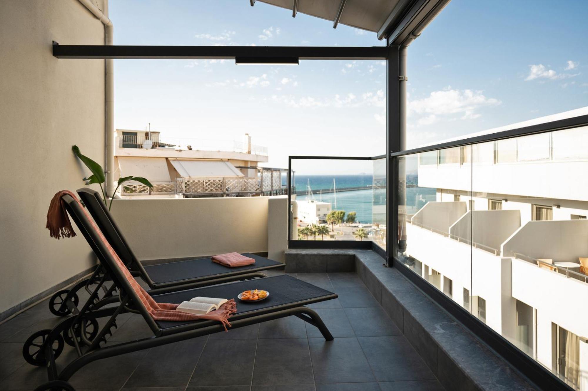 L' Horizon Luxury Living By 8Essentially Heraclión Exterior foto