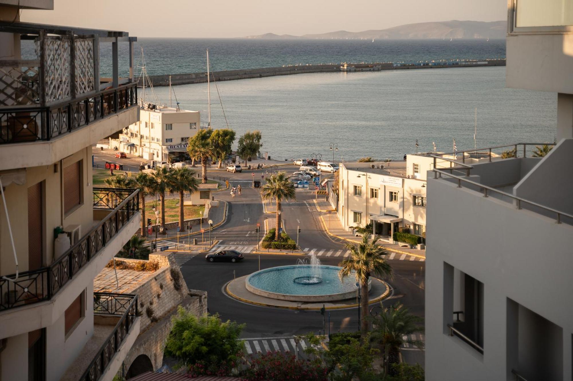 L' Horizon Luxury Living By 8Essentially Heraclión Exterior foto